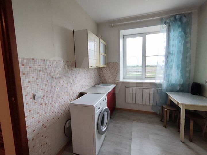 2-к. квартира, 56 м², 4/4 эт.