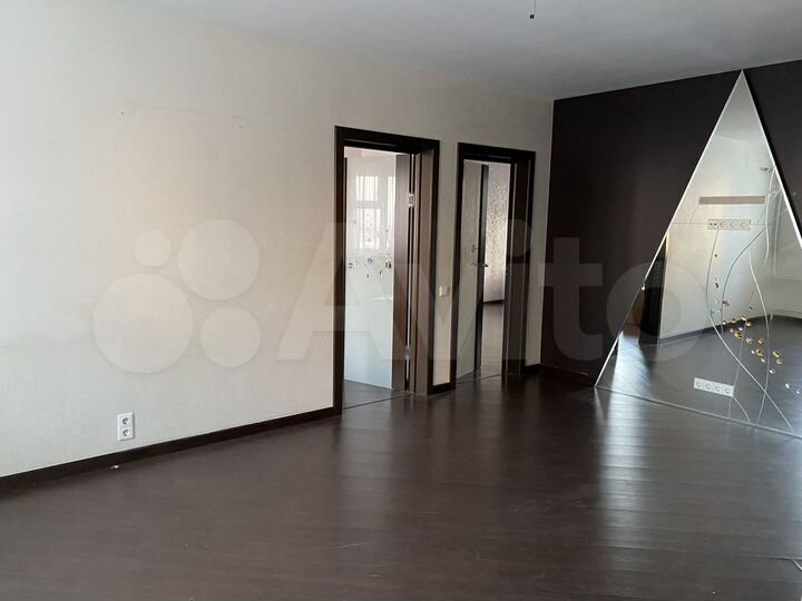 3-к. квартира, 81 м², 10/25 эт.