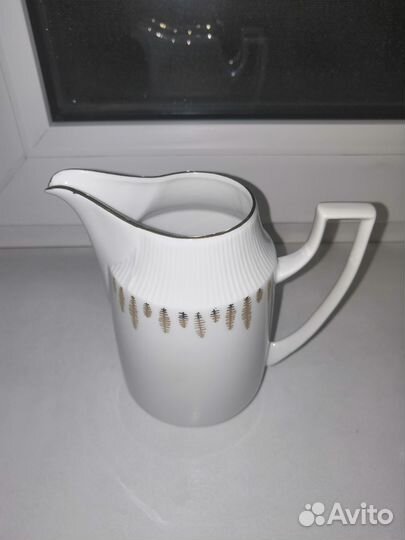Молочник Чехословакия фарфор