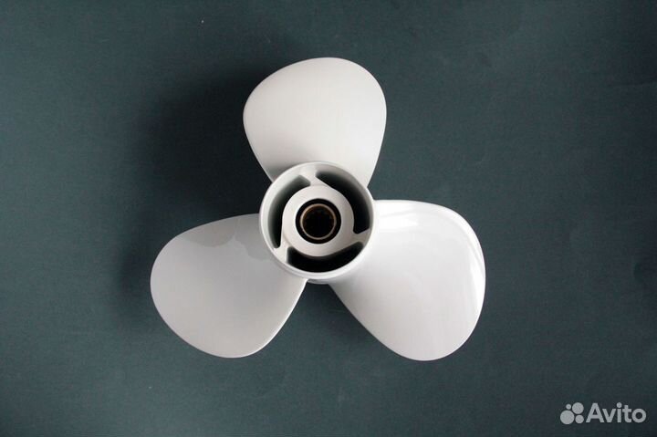 Винт Ямаха 40-50 11 шаг