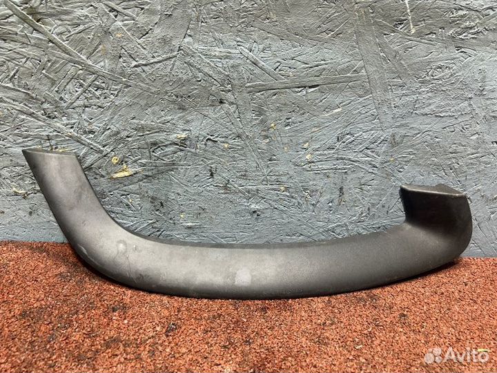 Накладка бампера передняя правая Kia Soul