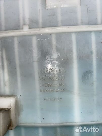 Бачок стеклоомывателя Toyota Alphard ANH15 0608511