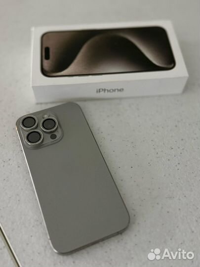 iPhone 15 Pro, 256 ГБ