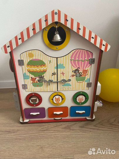 Бизиборд домик большой со светом