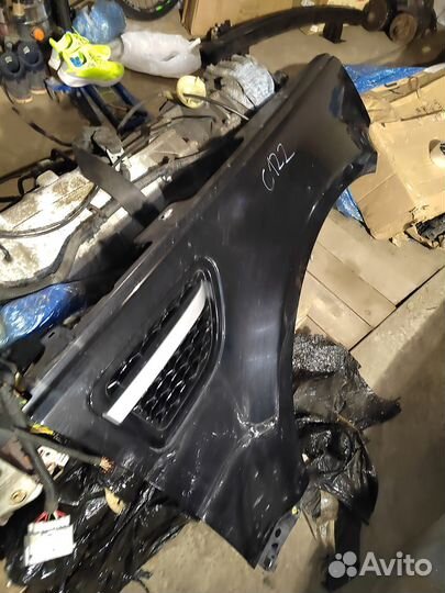 Крыло переднее ренж ровер спорт L320