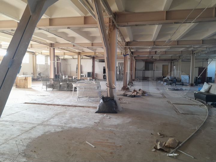 Производственное здание с лифтами 5200 кв.м