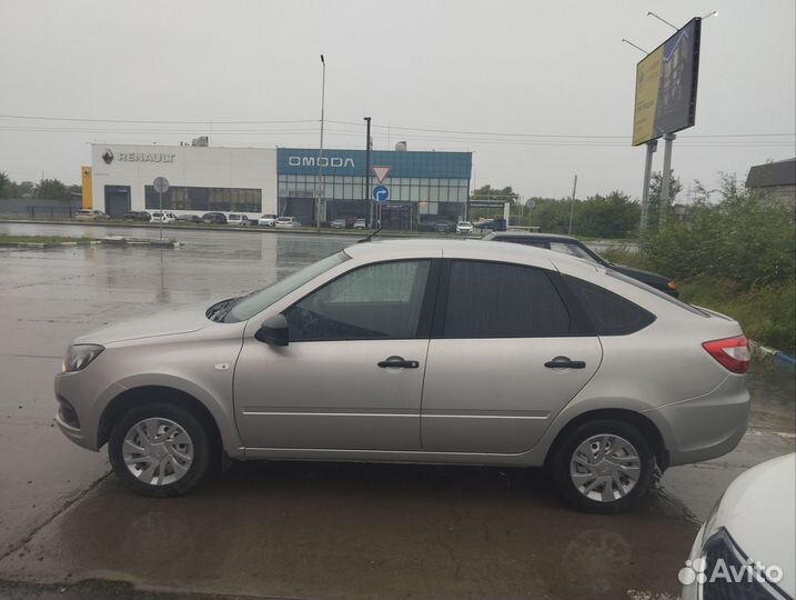 LADA Granta 1.6 МТ, 2019, 49 000 км