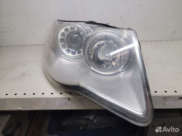 Фара правая VW Touareg 7L6941032B
