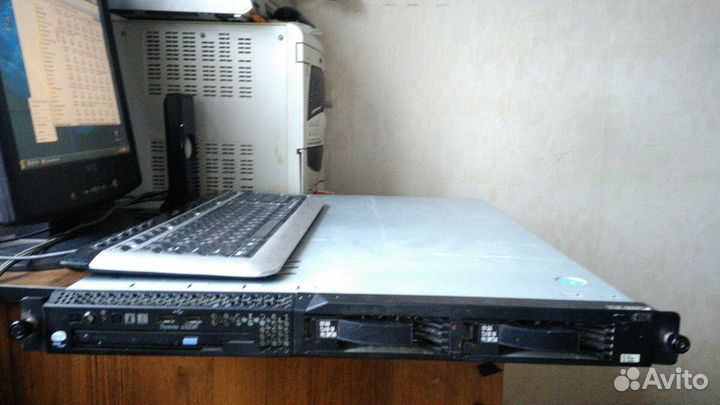 Сервер IBM System X3250 m2 и Smart ups 3000xl