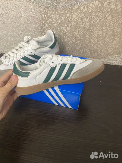 Adidas самба