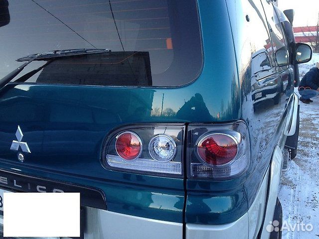 Продаю стоп-сигналы Delica Space Gear