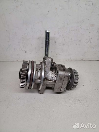 Насос гидроусилителя руля 2.5 VW Transporter T5
