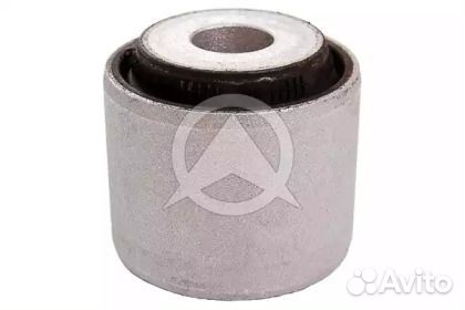 Сайлентблок рычага подвески зад прав/лев