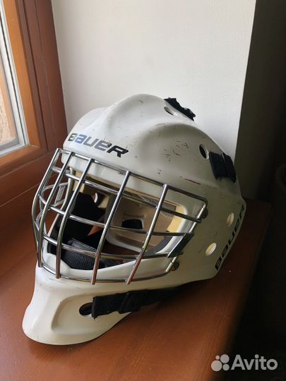 Шлем хоккейного вратаря