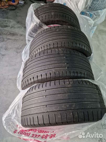 Goodyear Eagle F1 Asymmetric SUV 4x4 285/40 R21