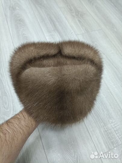 Мужская шапка