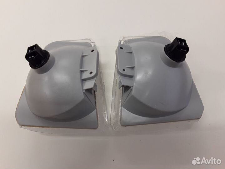 Поворотники иж ода 1комплект