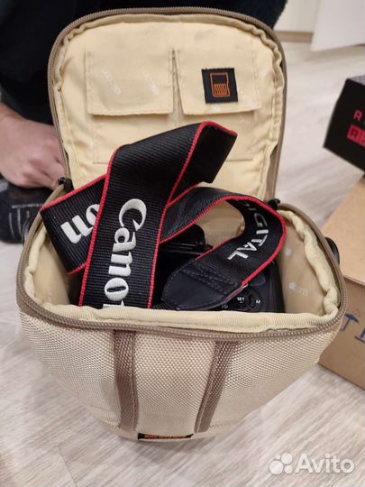 Зеркальный фотоаппарат canon 600d