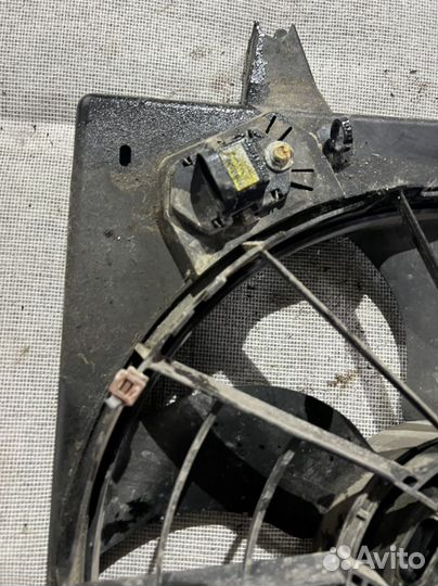 Диффузор радиатора LADA Largus