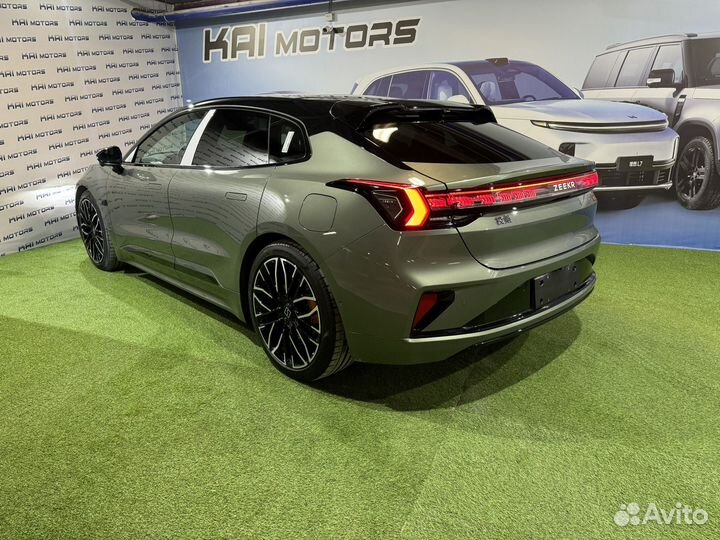 Zeekr 001 788 л.с. AT, 2024, 90 км