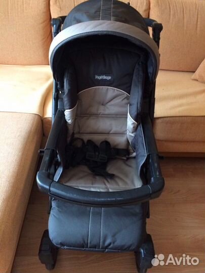 Кoляcкa-тpaнcфopмep лёгкая с перекидной ручкой Peg