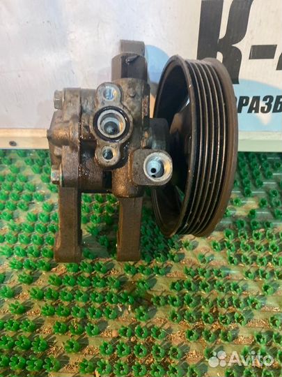 Насос гидроусилителя руля передний Kia Rio 3