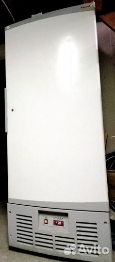 Холодильный шкаф Ариада R700L