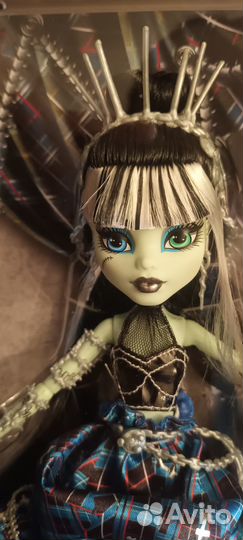 Monster high Stitched in style Frankie Stein