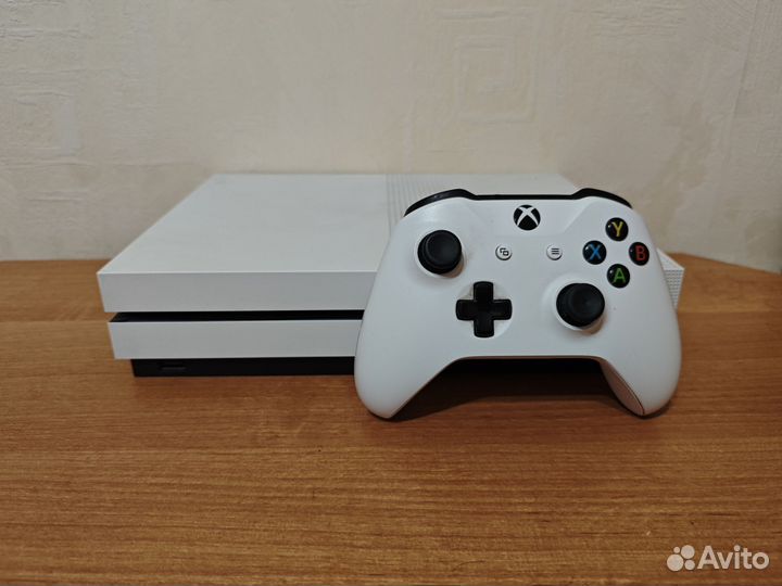 Xbox One S