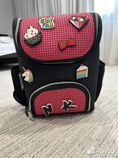 Школьный рюкзак для девочки Light+nine