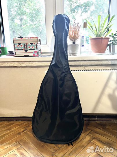 Классическая гитара yamaha c40