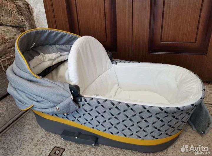 Коляска Expander Astro 2в1