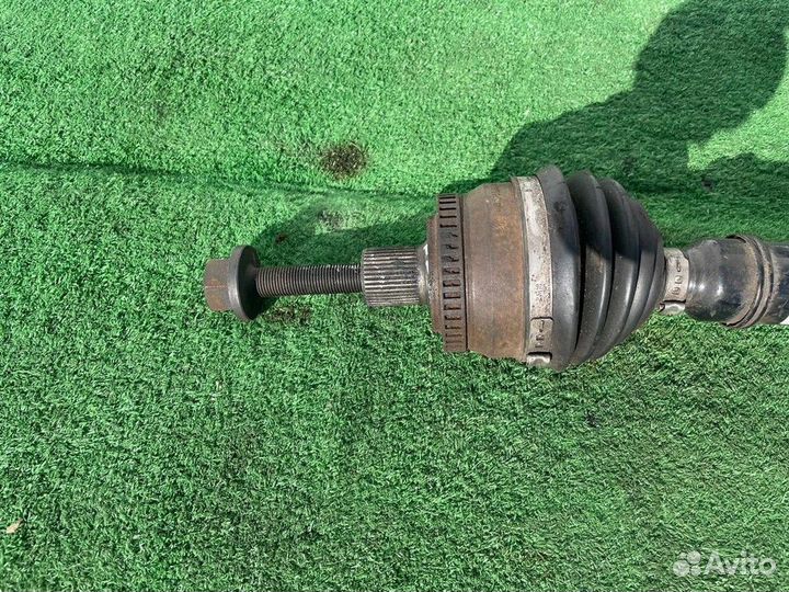 Полуось (привод) передняя правая R