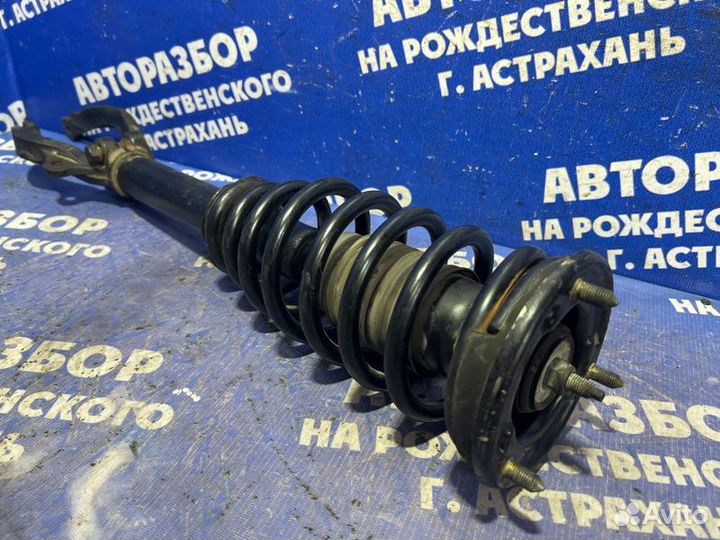 Передняя правая стойка амортизатора Mitsubishi