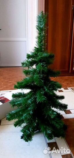 Новогодняя ёлка искусственная лиана,венок хвойный
