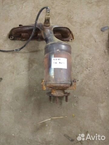 Катализатор/выпускной коллектор б/у VW Polo sedan