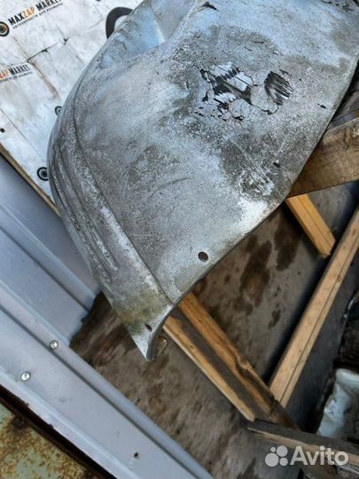 Бампер передний Suzuki Grand Vitara 2000