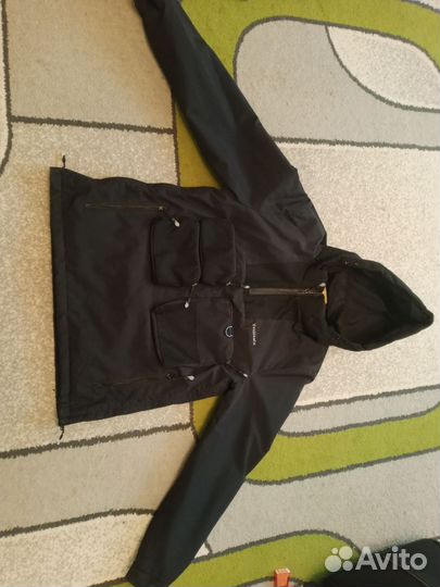 Детская куртка на мальчика