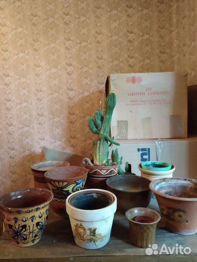 Керамические горшки для цветов бу