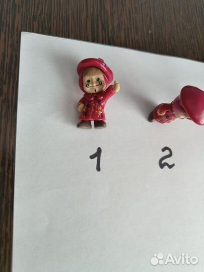 Игрушки из киндера маша и медведь