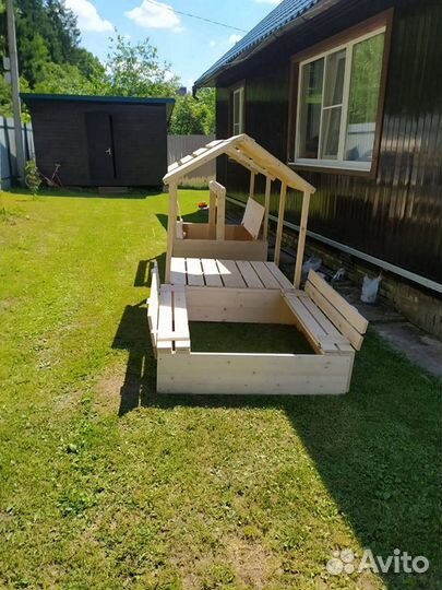 Песочница с крышей для детей