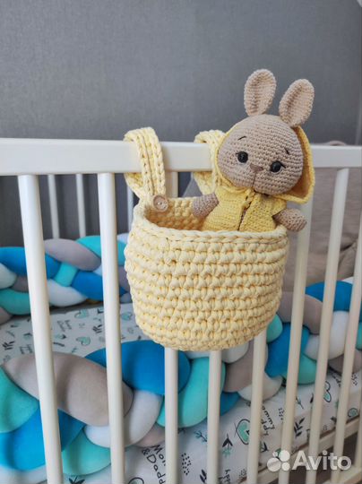 Вязаный заяц. Игрушка вязаная