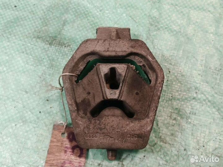 Подушка МКПП Audi А6 С4