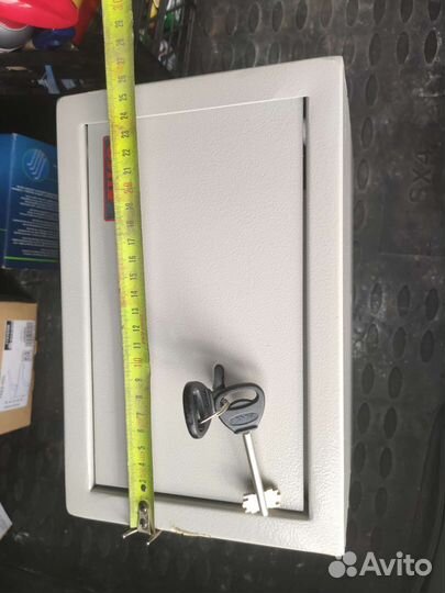 Сейф aiko 260x230x170 новый