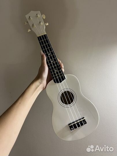 Укулеле fabio