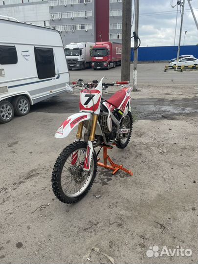 Honda cr125r