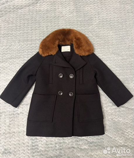 Пальто для девочки zara размер 110