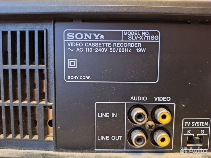 Видеомагнитофон sony