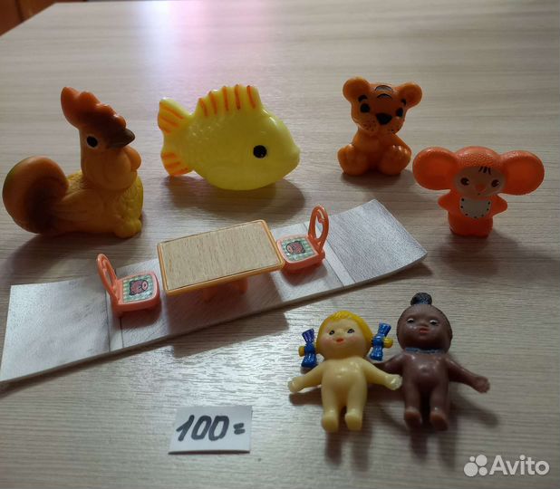 Игрушки мелкие