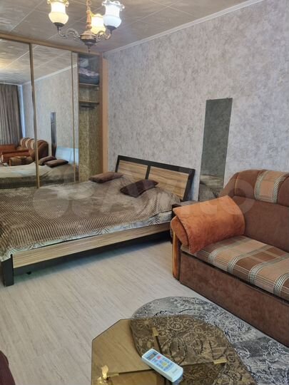 2-к. квартира, 56 м², 2/5 эт.